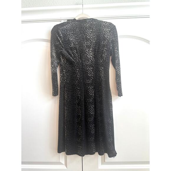 Catherine Size Small Black and Silver Reptile Velvet V-neckline Dress - Picture 6 of 6